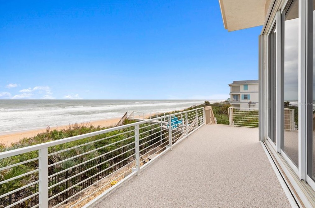 2711 Oceanshore Blvd, Flagler Beach FL  32136-4016 exterior