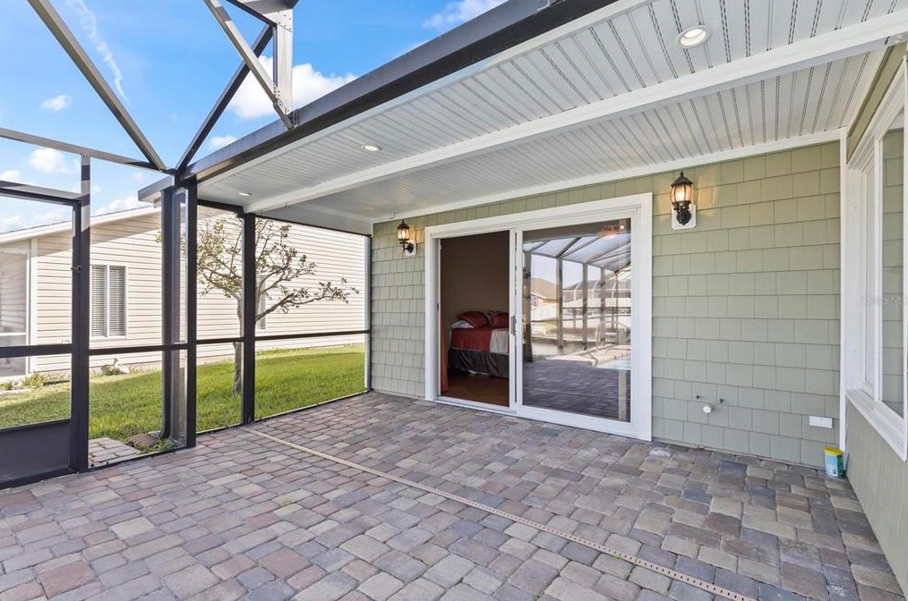 5 Crazy Horse Ct, Palm Coast FL  32137-9009 exterior