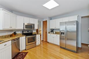 1875 Raymond Dr - Photo 13