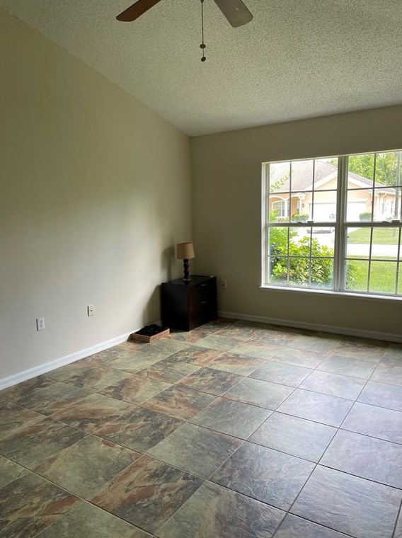 20 Poinciana Ln, Palm Coast FL  32164-6771 exterior