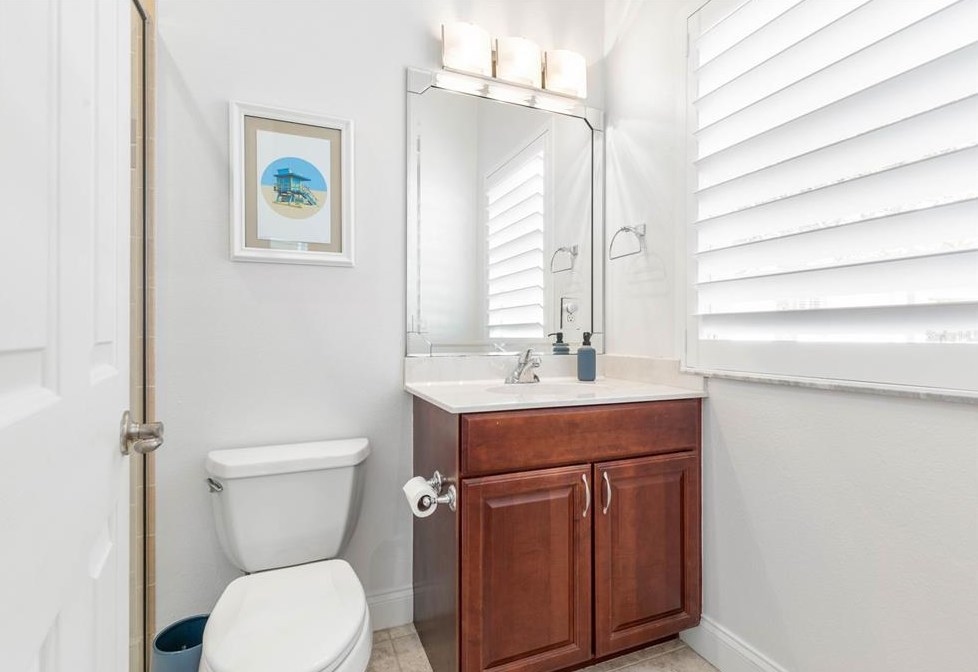 3 Sailfish Dr, Palm Coast FL  32137-1408 exterior