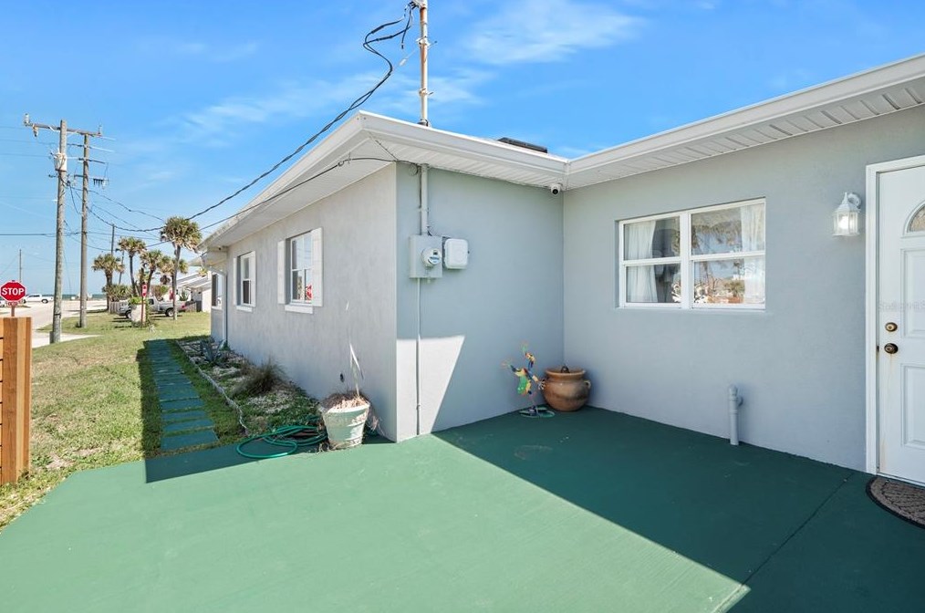 1200 Central Ave, Flagler Beach FL  32136-3143 exterior