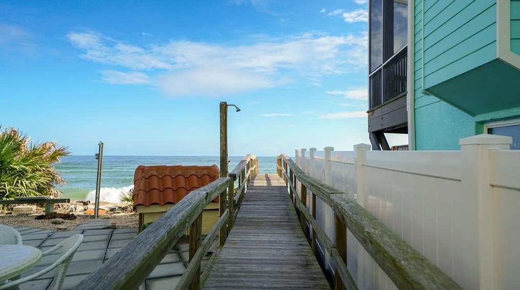 3310 Oceanshore Blvd, Flagler Beach FL  32136-2773 exterior