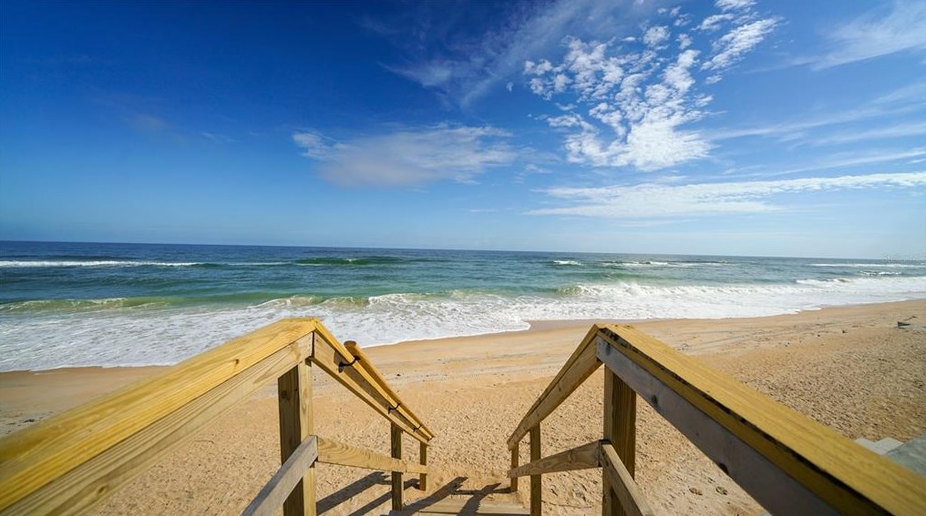 3310 Oceanshore Blvd, Flagler Beach FL  32136-2773 exterior