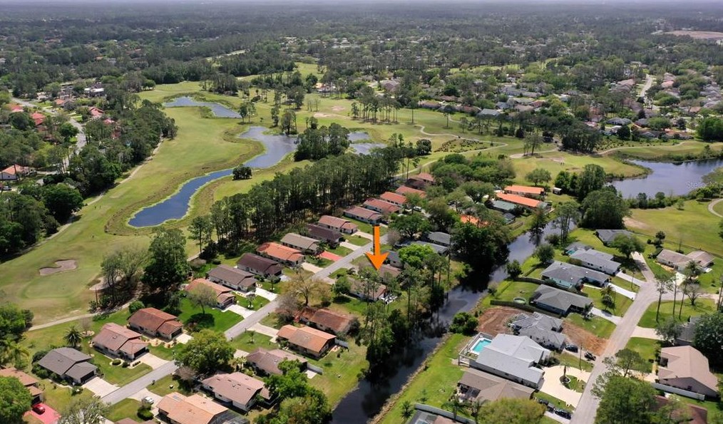 18 Lago Vista Pl, Palm Coast FL  32164-7721 exterior