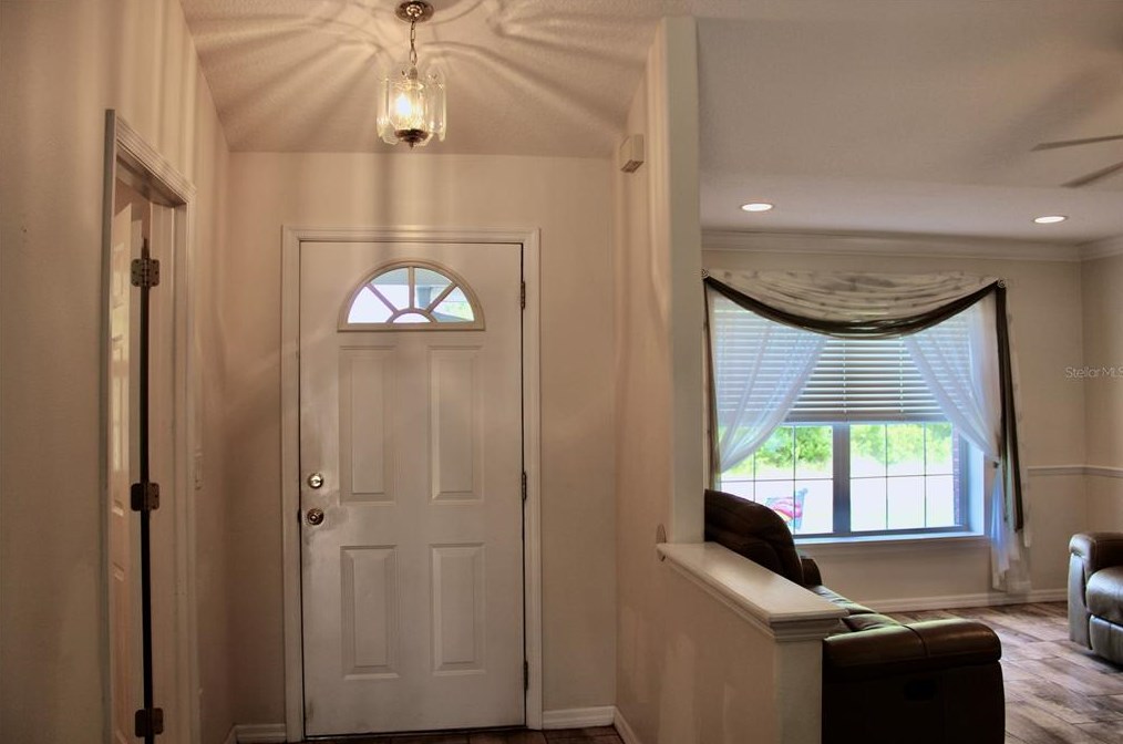 17 Woodbury, Palm Coast FL  32164-7942 exterior