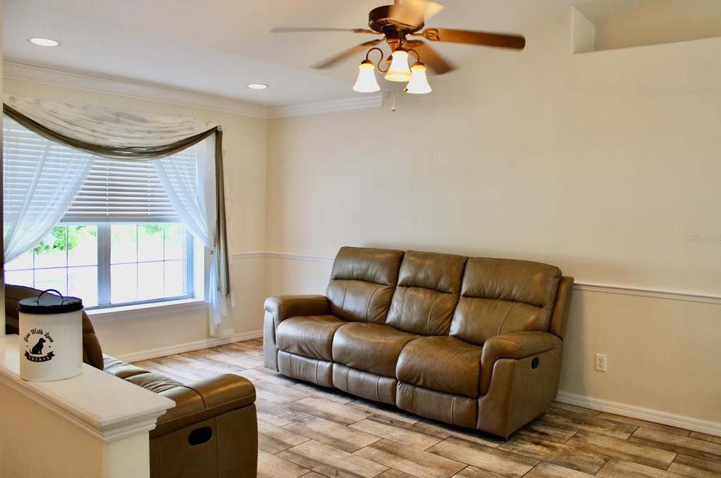 17 Woodbury, Palm Coast FL  32164-7942 exterior