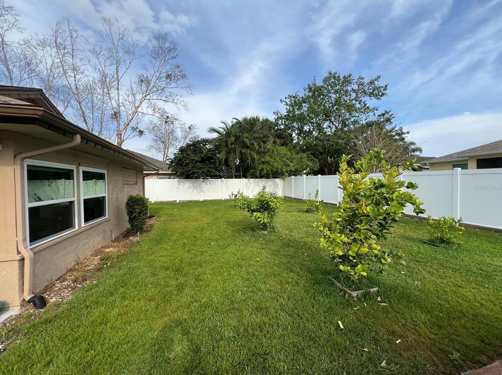12 Westcliffe Ln, Palm Coast FL  32164-7801 exterior