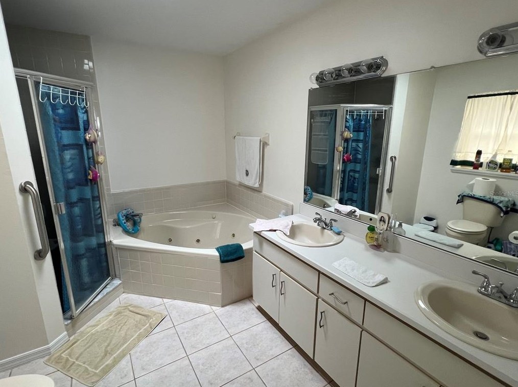 12 Westcliffe Ln, Palm Coast FL  32164-7801 exterior