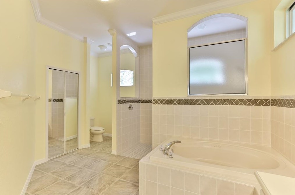 1446 Dolph Cir, Ormond Beach FL  32174-2891 exterior
