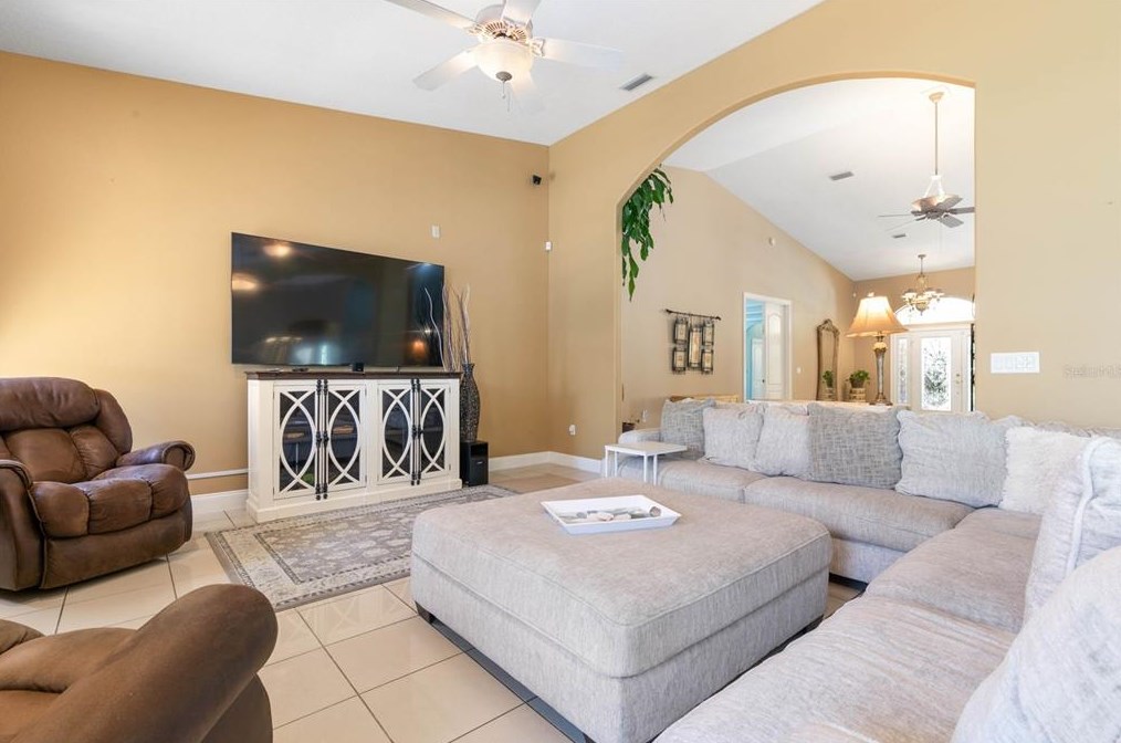 1 Evanston Pl, Palm Coast FL  32164-3215 exterior