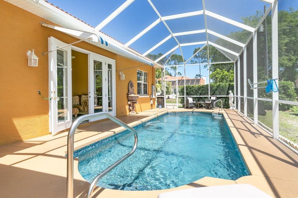 1 Evanston Pl, Palm Coast FL  32164-3215 exterior