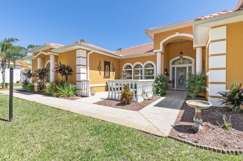 1 Evanston Pl, Palm Coast FL  32164-3215 exterior