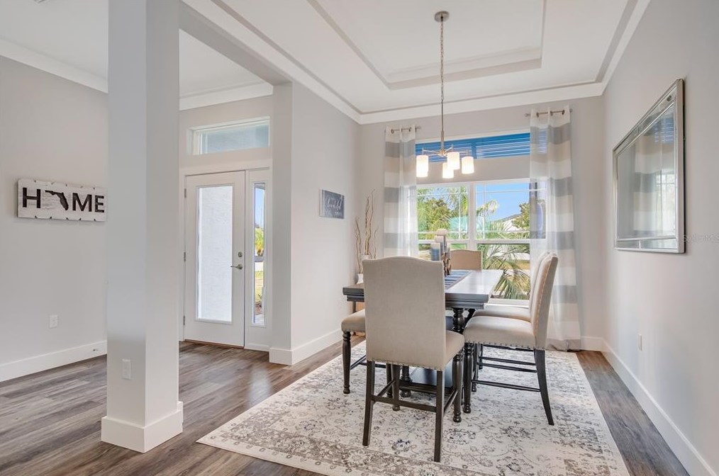 6 Ln Mancha Dr, Palm Coast FL  32137-9610 exterior