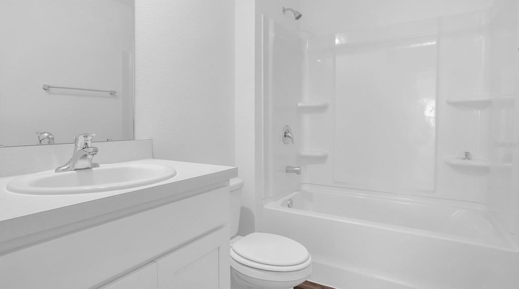 13 Rodger Pl, Palm Coast FL  32164-6548 exterior