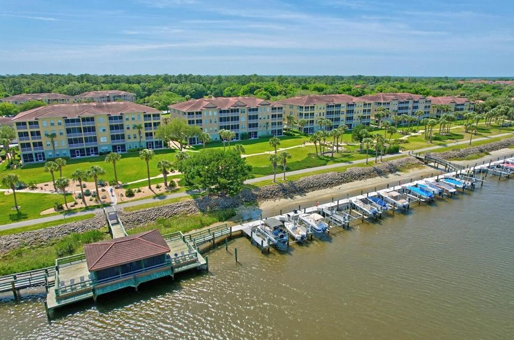 1100 Canopy Walk Ln, Palm Coast FL  32137-6524 exterior