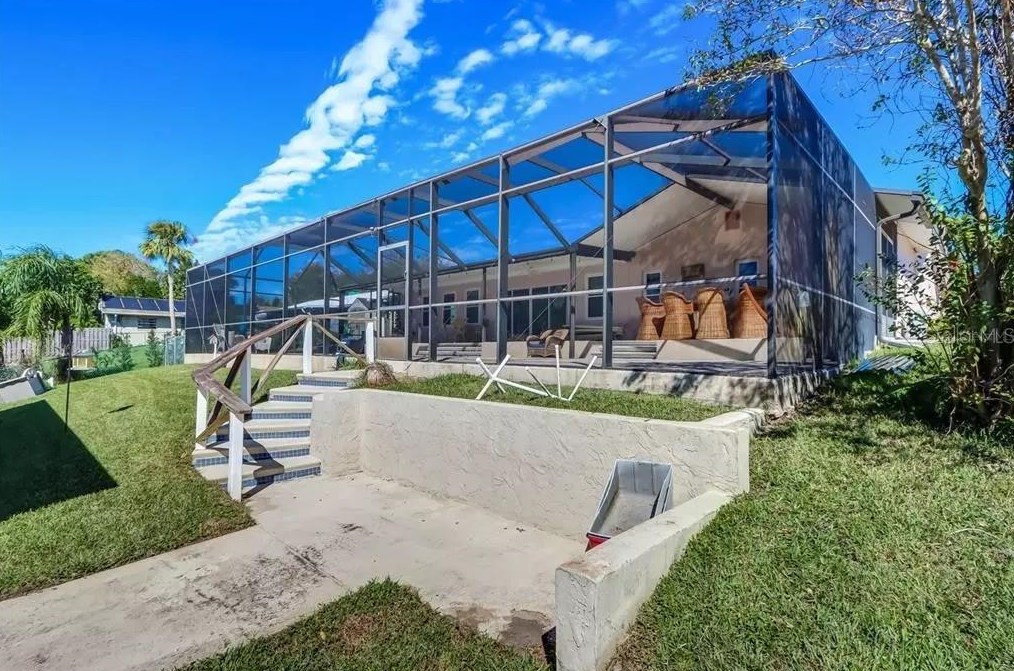 58 Fleming Ct, Palm Coast FL  32137-8103 exterior