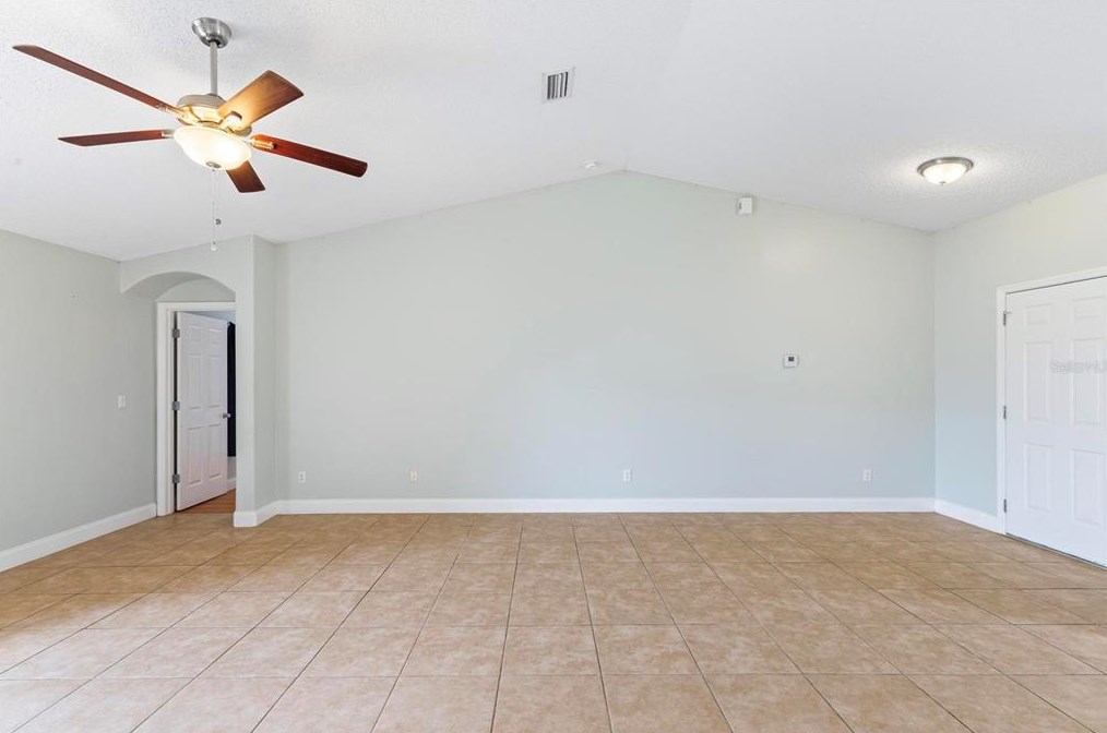 58 Bennett Ln, Palm Coast FL  32137-8609 exterior