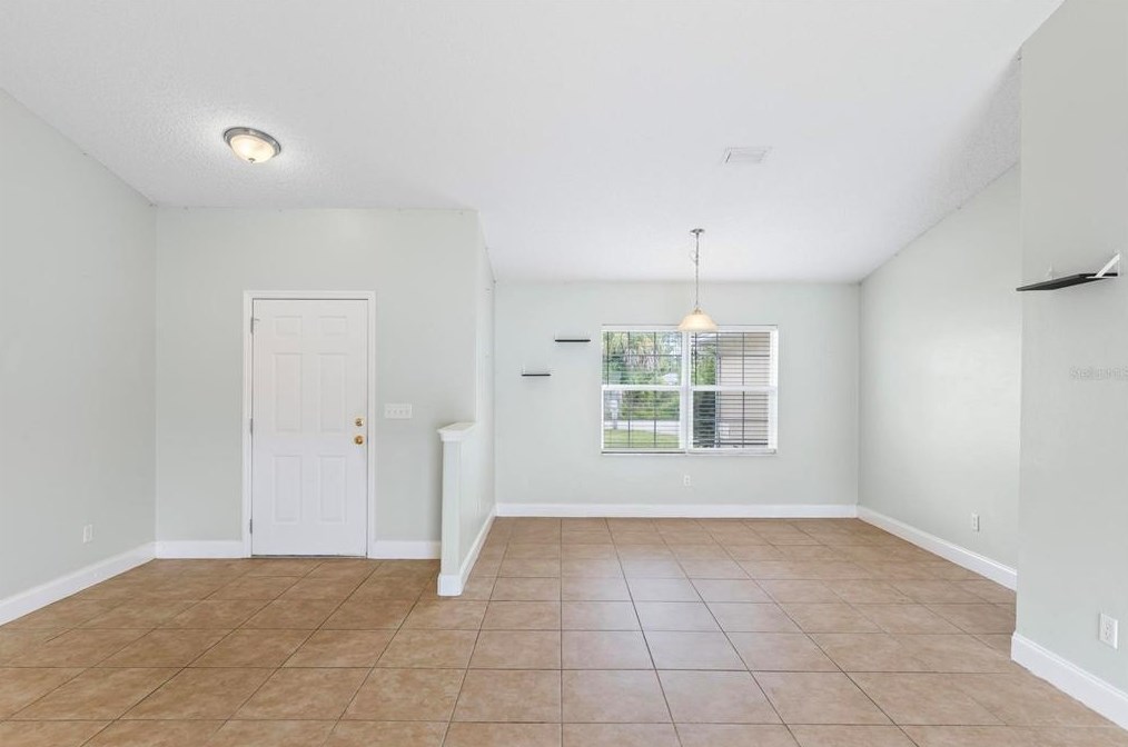 58 Bennett Ln, Palm Coast FL  32137-8609 exterior
