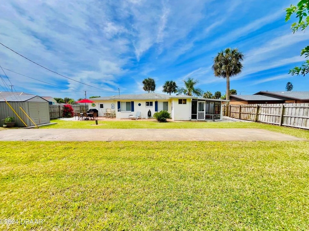 31 San Jose Dr, Ormond Beach FL  32176-2414 exterior