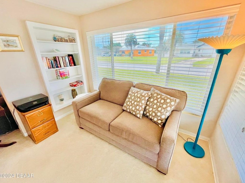 31 San Jose Dr, Ormond Beach FL  32176-2414 exterior