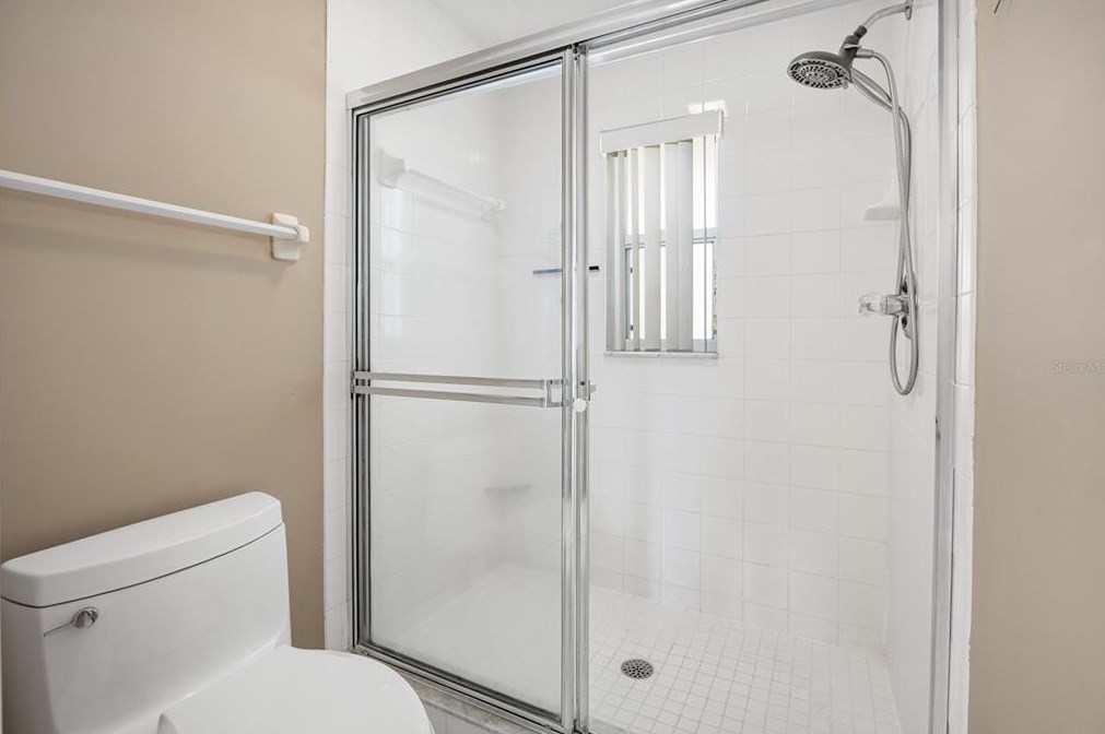 2242 Candlewood Ln, New Smyrna FL  32168-9721 exterior