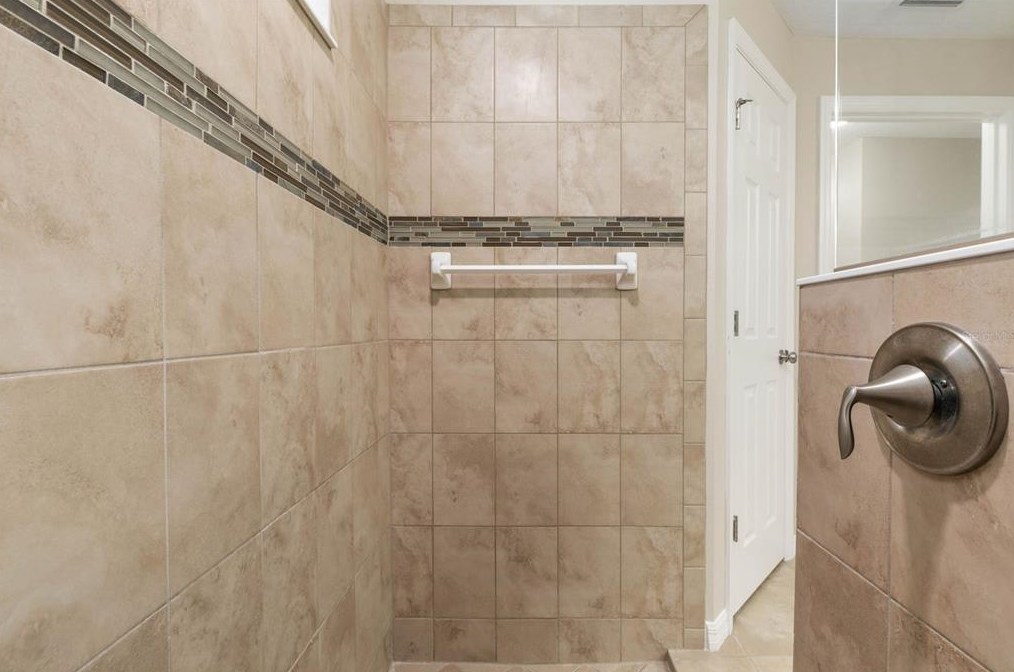 93 Rose Dr, Palm Coast FL  32164-6940 exterior