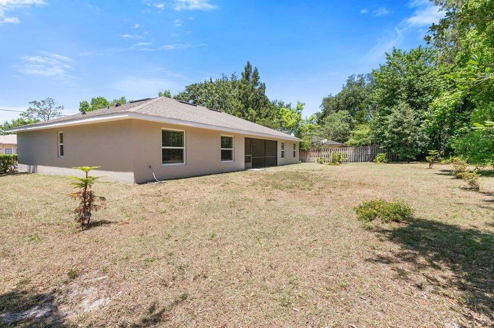 93 Rose Dr, Palm Coast FL  32164-6940 exterior