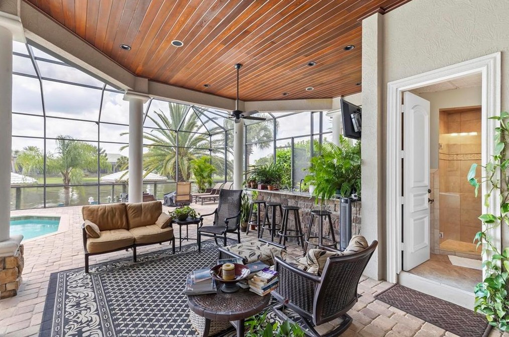 1 Caitlin Ct, Palm Coast FL  32137-4323 exterior