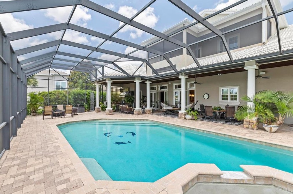 1 Caitlin Ct, Palm Coast FL  32137-4323 exterior