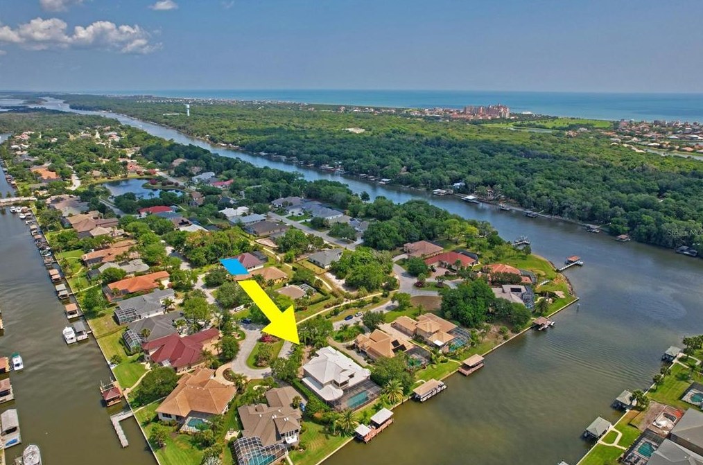 1 Caitlin Ct, Palm Coast FL  32137-4323 exterior