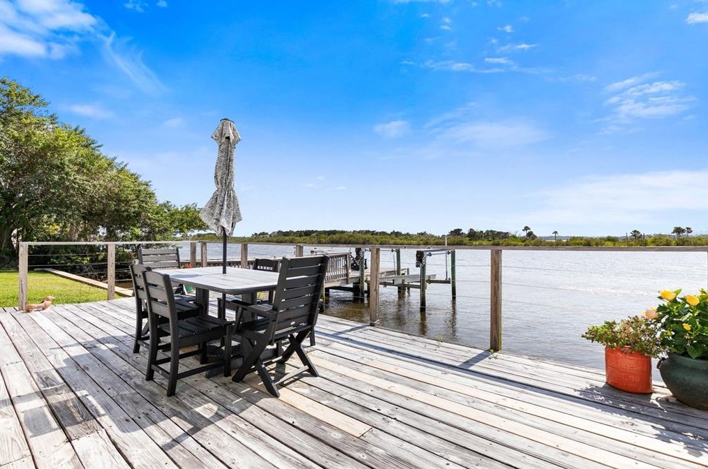 3120 John Anderson Dr, Ormond Beach FL 32176-2259 exterior