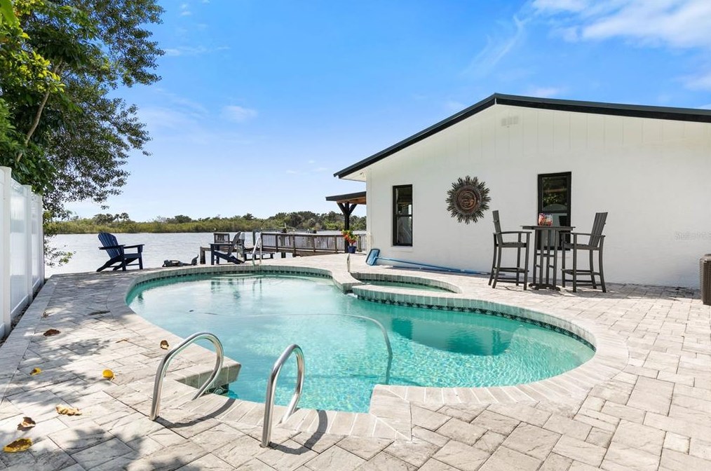 3120 John Anderson Dr, Ormond Beach FL 32176-2259 exterior