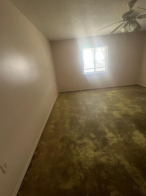 201 Oak Ln, Flagler Beach FL  32136-3470 exterior