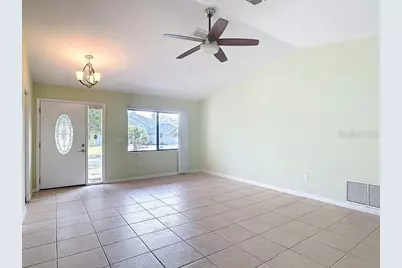 7 Crandell Court, Palm Coast, FL 32137 - Photo 9