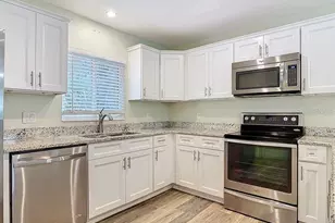 7 Crandell Ct, Palm Coast, FL 32137 - Photo 11