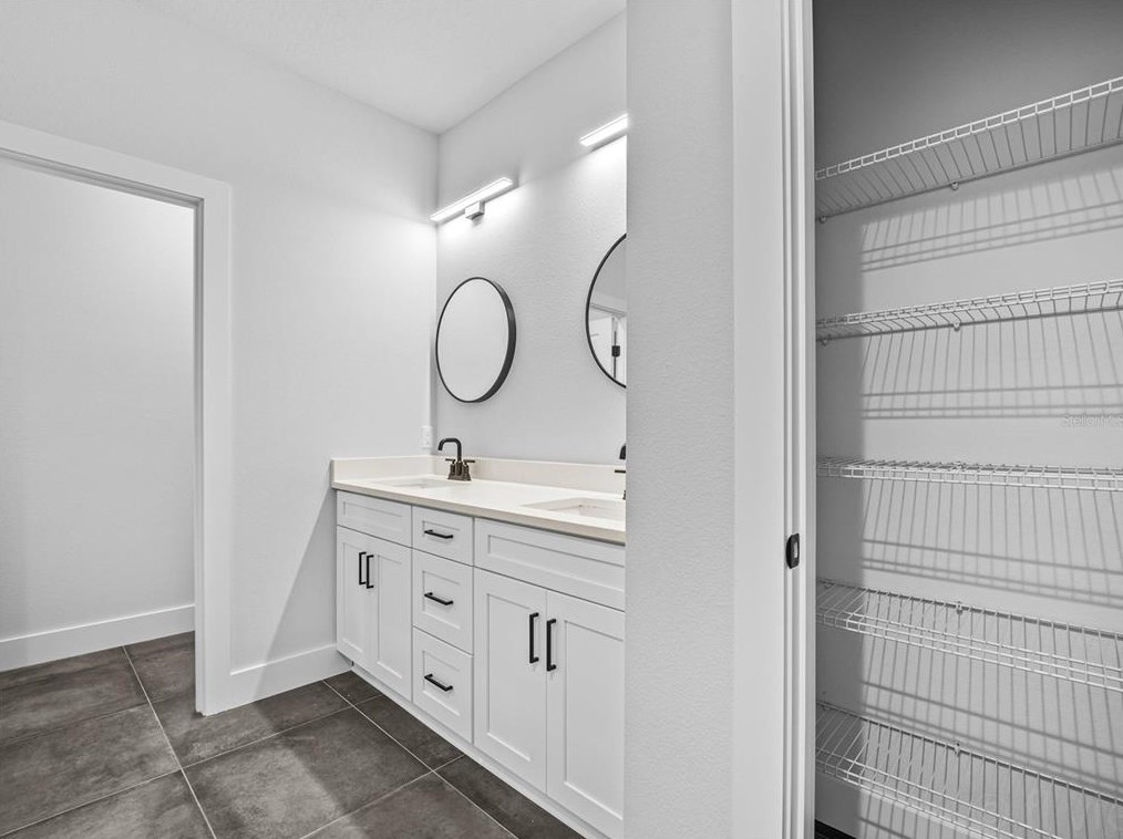 6 Lindberg Pl, Palm Coast FL  32137-9548 exterior