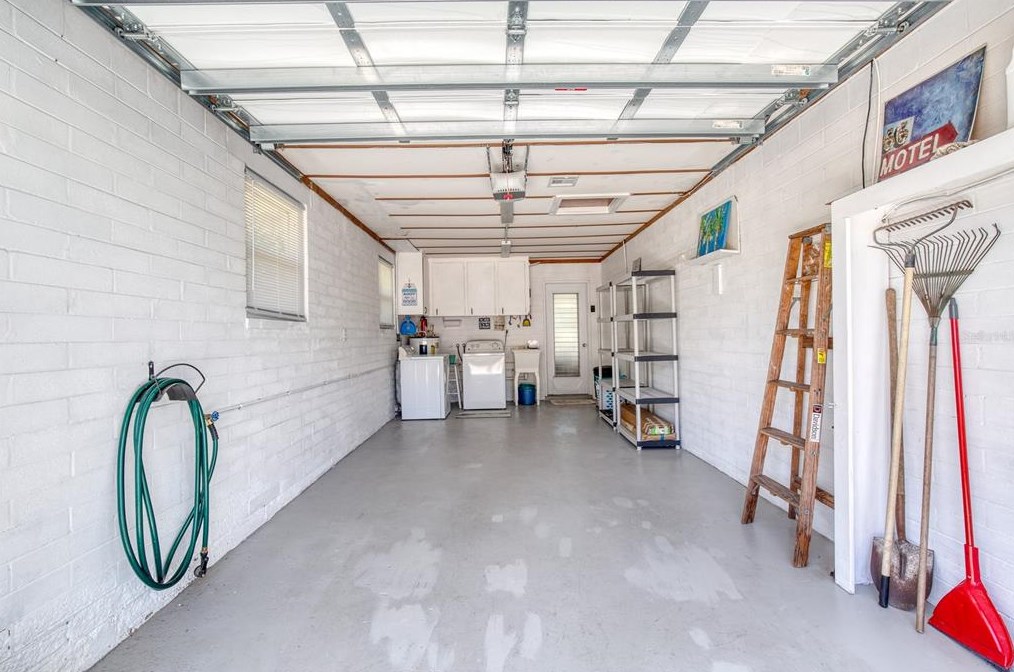 47 Sandra Dr, Ormond Beach FL  32176-3120 exterior