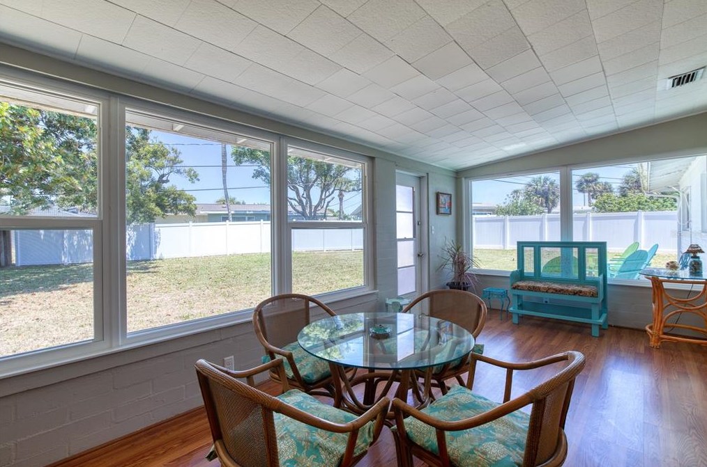 47 Sandra Dr, Ormond Beach FL  32176-3120 exterior