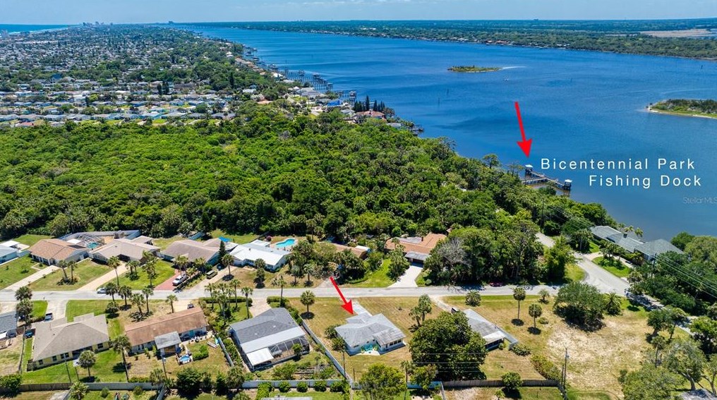 47 Sandra Dr, Ormond Beach FL  32176-3120 exterior