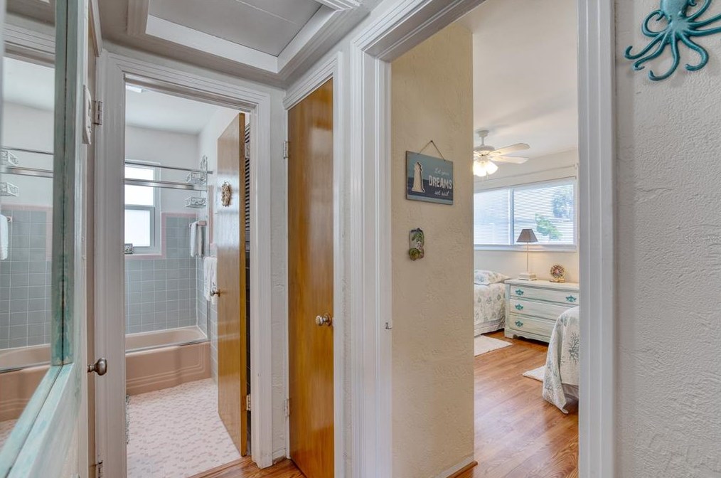 47 Sandra Dr, Ormond Beach FL  32176-3120 exterior