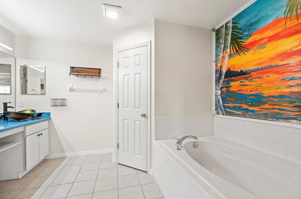 2000 Glenlock Dr, Deltona FL 32725-2309 exterior