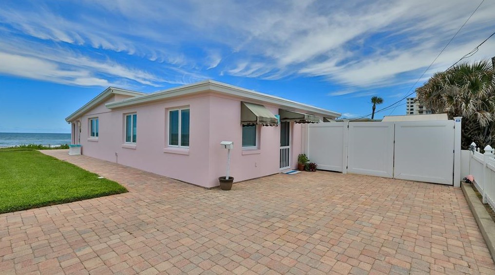 7 Ocean View Dr, Ormond Beach FL  32176-3614 exterior
