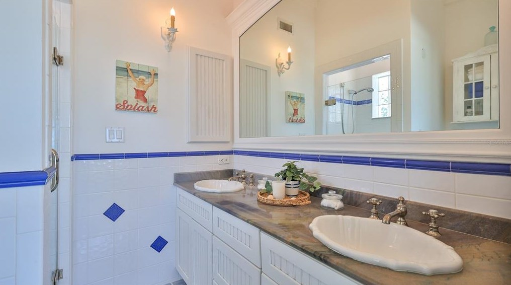 7 Ocean View Dr, Ormond Beach FL  32176-3614 exterior