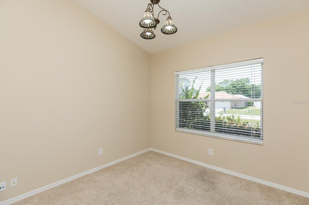 12 Bolling Ln, Palm Coast FL  32137-8522 exterior