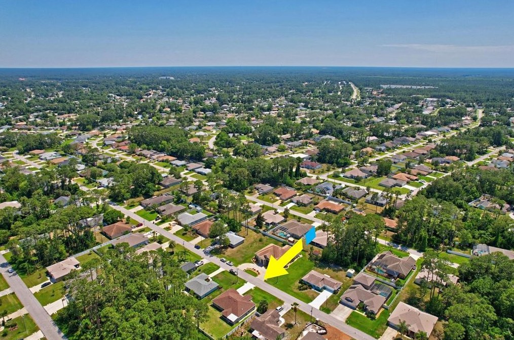 11 Ballard Ln, Palm Coast FL  32137-8855 exterior