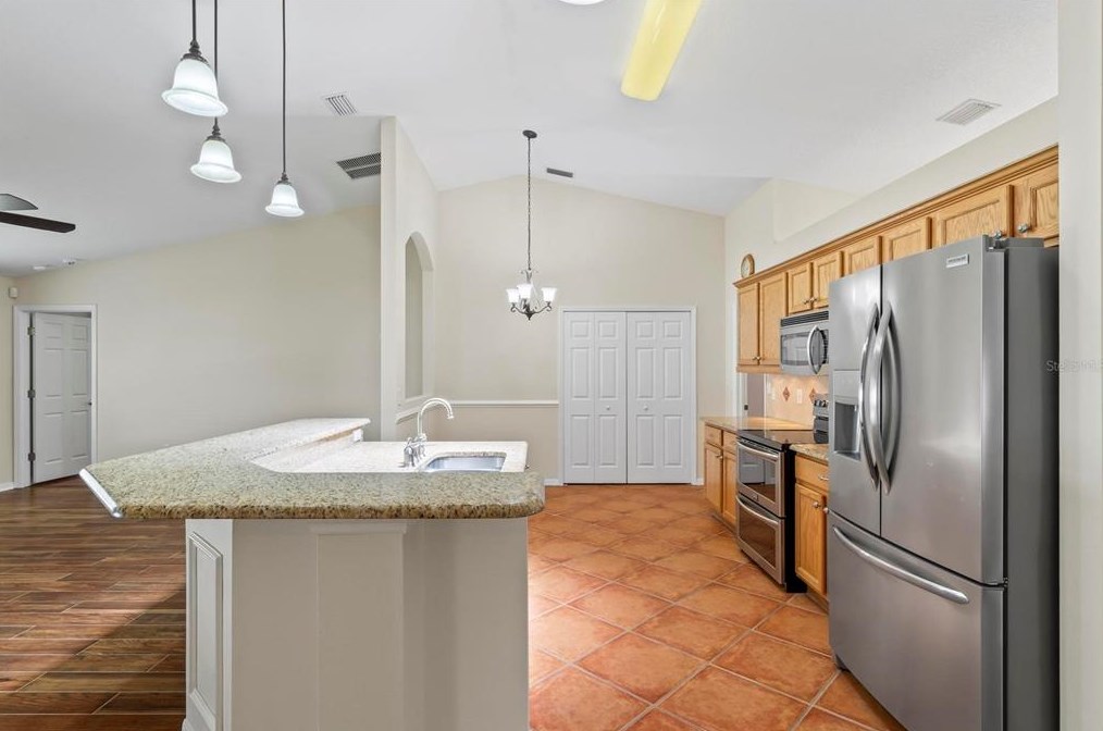 11 Ballard Ln, Palm Coast FL  32137-8855 exterior