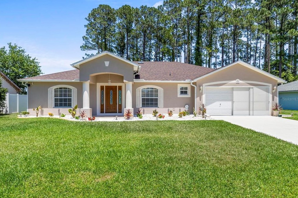 11 Ballard Ln, Palm Coast FL  32137-8855 exterior