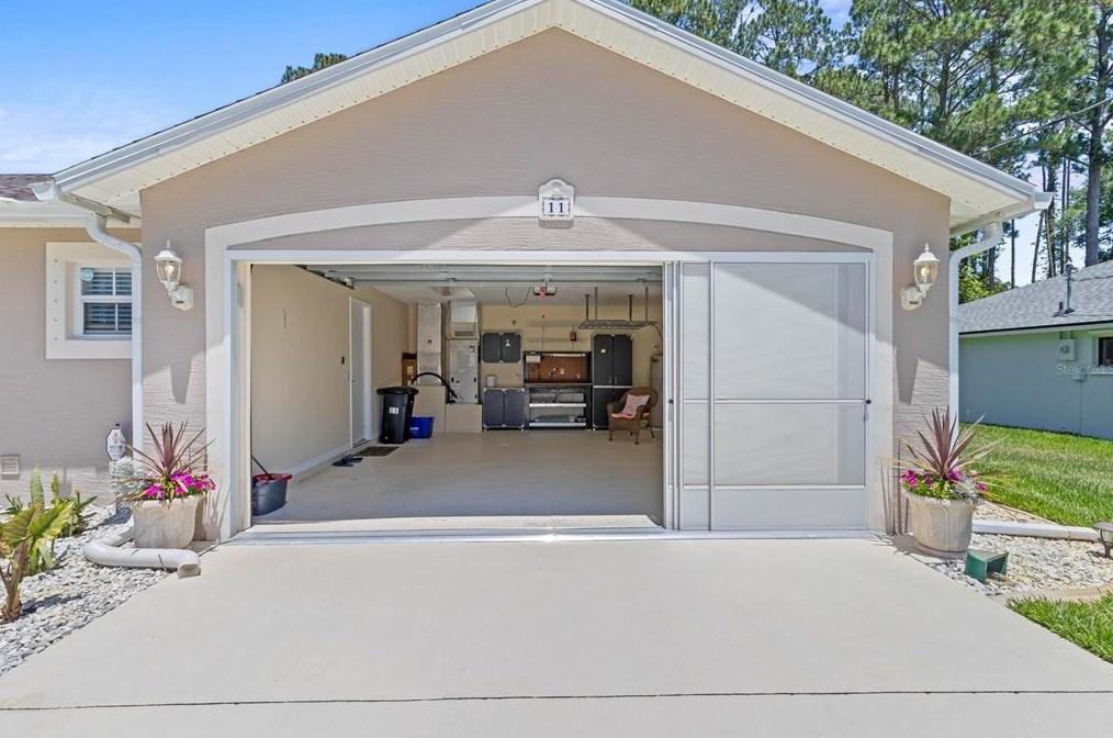 11 Ballard Ln, Palm Coast FL  32137-8855 exterior