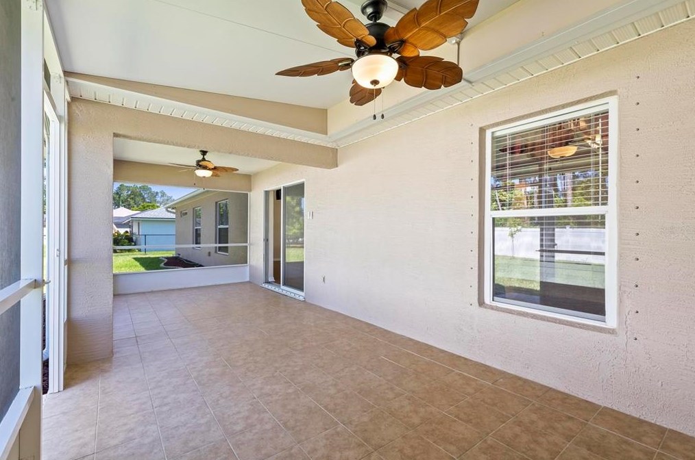 11 Ballard Ln, Palm Coast FL  32137-8855 exterior